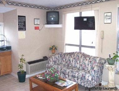 Knights Inn Hurricane Mills Εσωτερικό φωτογραφία